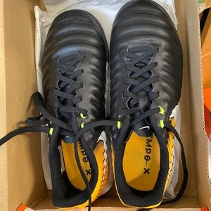 Nike Tiempo cleats new